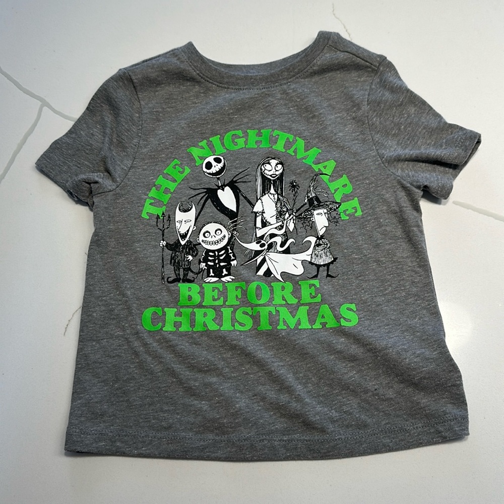 Old navy nightmare before Christmas short sleeve t-shirt 2T gray green white 👻